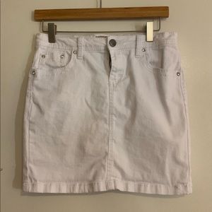 Earl Jean white denim mini skirt Size 4